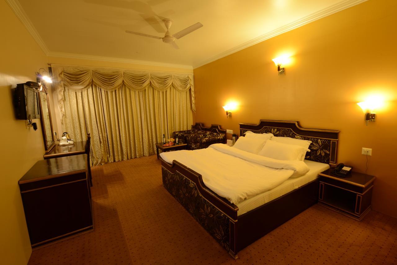 Hotel Park Paradise Manali Manāli Eksteriør billede