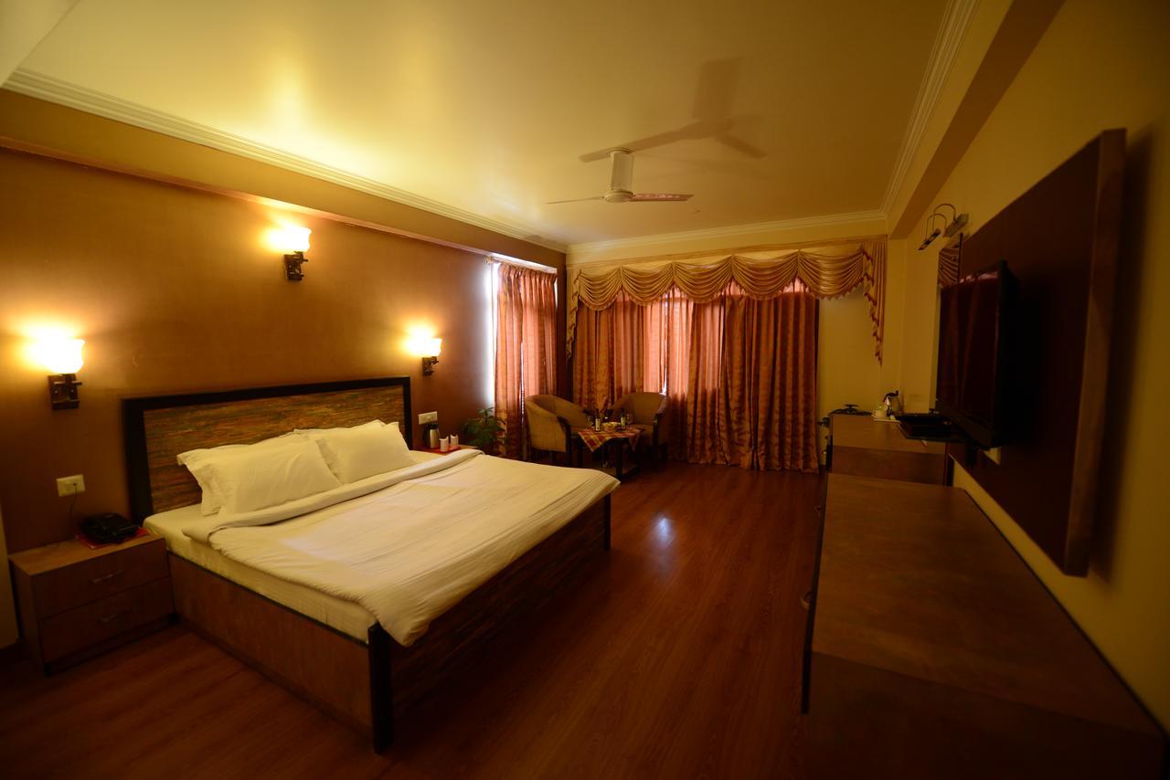 Hotel Park Paradise Manali Manāli Eksteriør billede