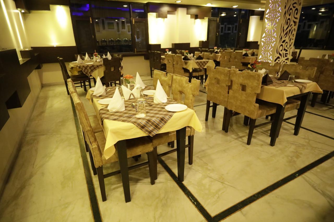 Hotel Park Paradise Manali Manāli Eksteriør billede